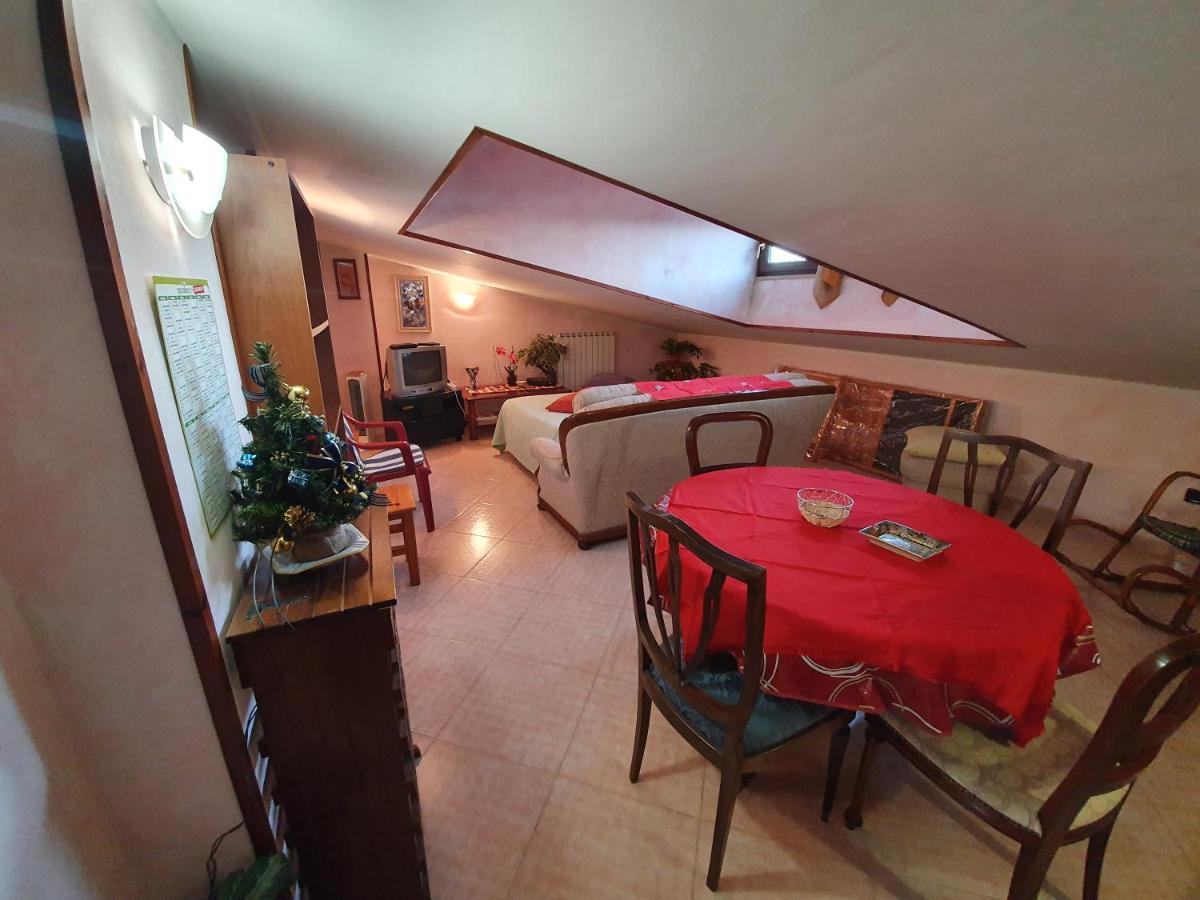 Lilly'S House Villa Castel Di Sangro Exterior photo